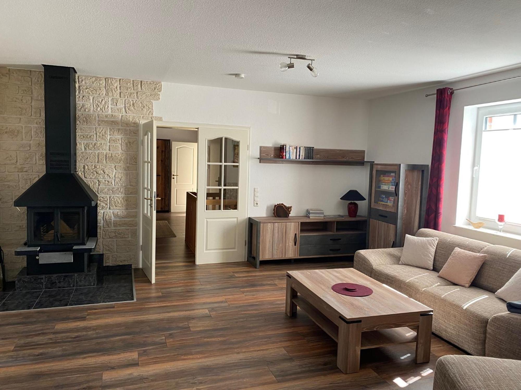 Moderne Ferienwohnung Mit Kamin U Garten Im Eg 100Qm Naehe Weser Und Golfplatz Achim Εξωτερικό φωτογραφία