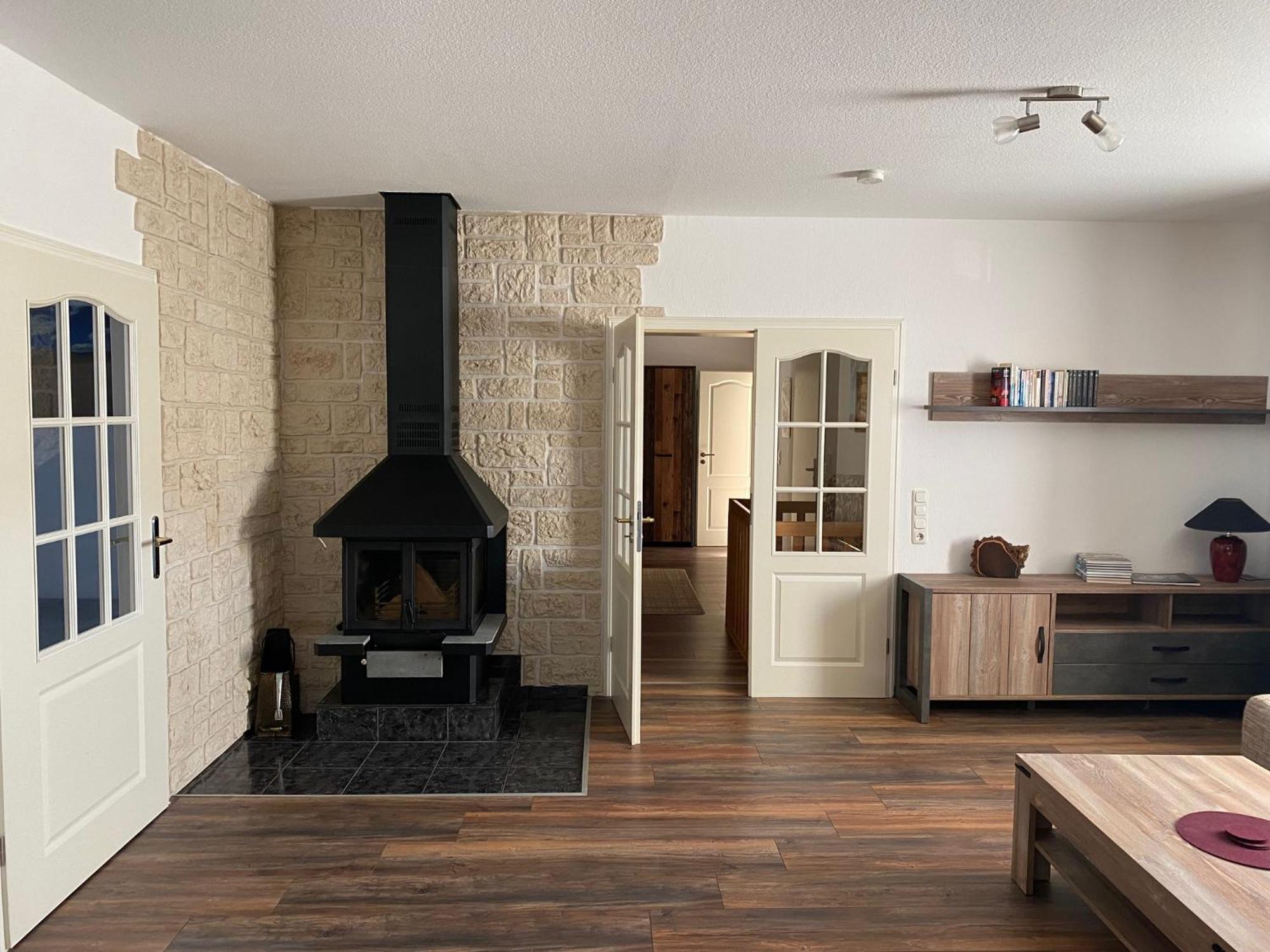 Moderne Ferienwohnung Mit Kamin U Garten Im Eg 100Qm Naehe Weser Und Golfplatz Achim Εξωτερικό φωτογραφία